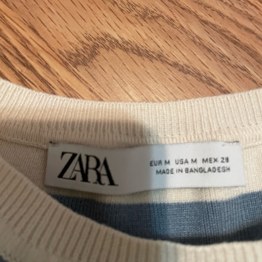 Zara Striped Blue and Cream Knit Crop Tank Top - Picture 4 of 4